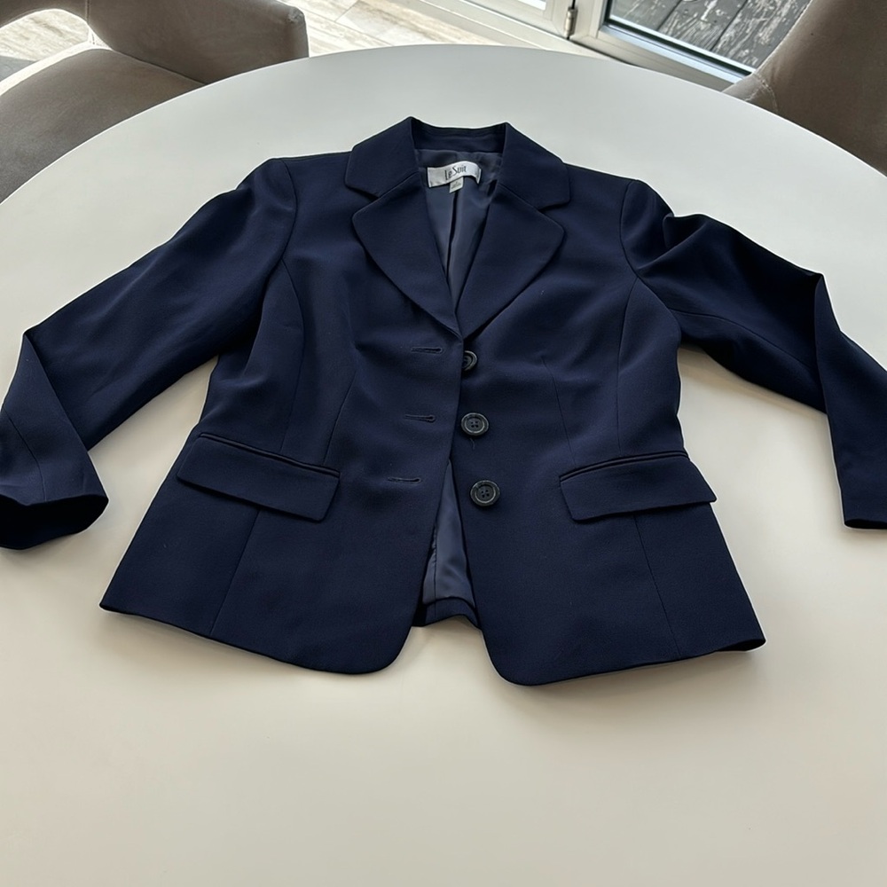 Le Suit navy blue blazer jacket